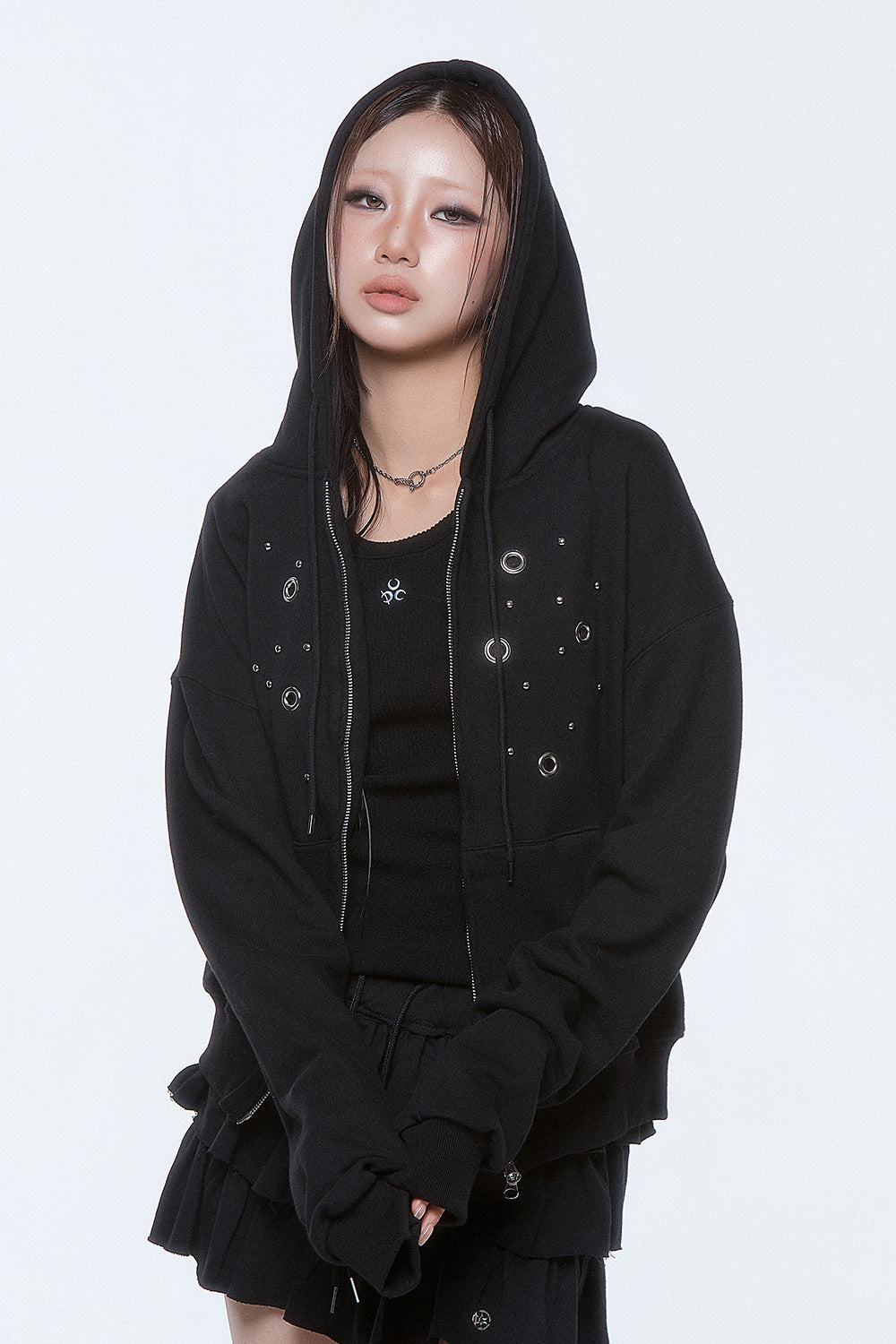 DAUSPICE] Eyelet Stud Hoodie Zip-up Black – SellerWork
