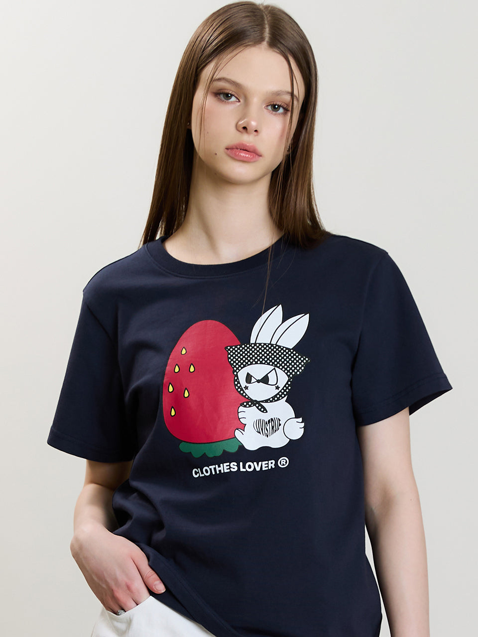 luv-is-true-ss-25-sm-strawberry-rabbit-tee-navy-navy-s