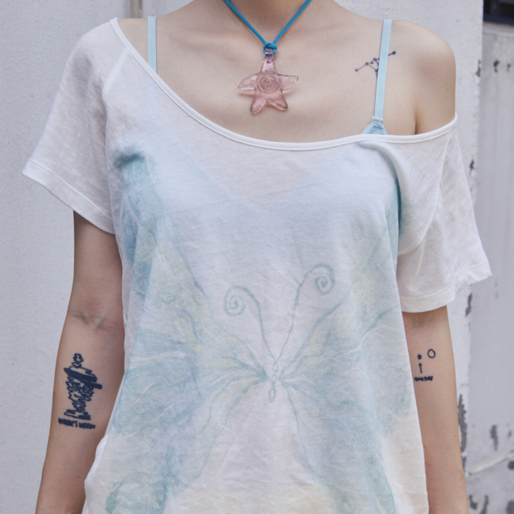 moonui-de-moonique-fw-26-butterfly-uneck-t-white-s