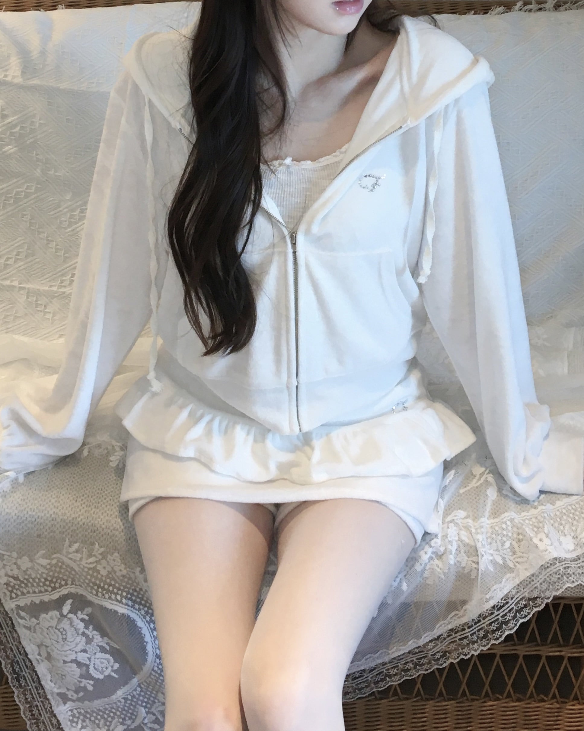 whisfairy-ss-26-blush-velour-hoodie-zip-up-white-white-s