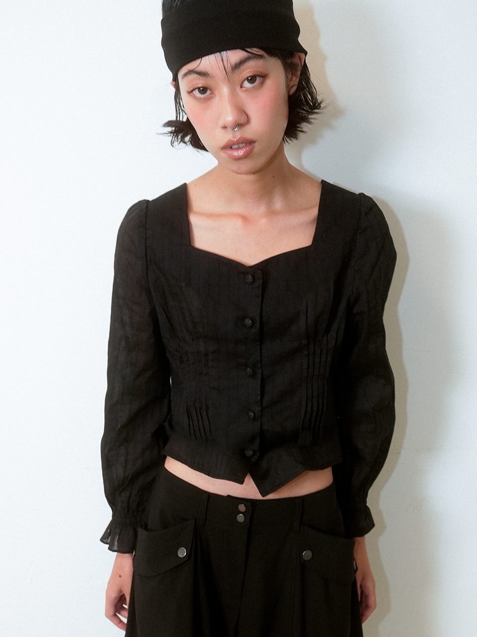 sucorsese-fw-26-wrinkled-book-blouse-black-black-s