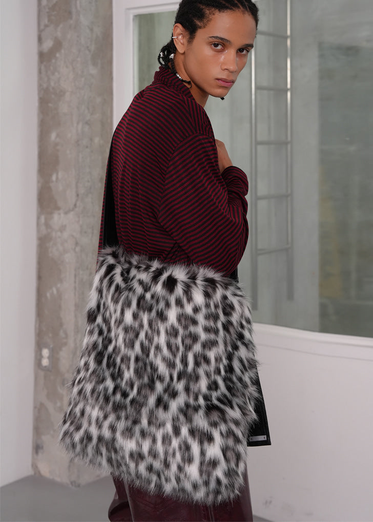 esc-studio-fw-25-pillow-fur-two-way-bag-leopard-leopard-s