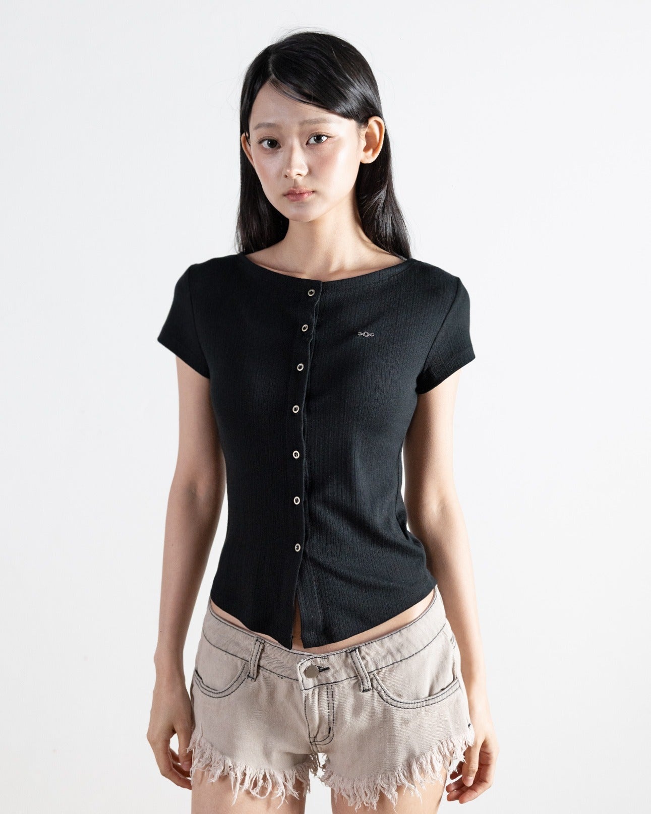 magoren-seoul-fw-26-open-boat-neck-t-shirt-black-black-s