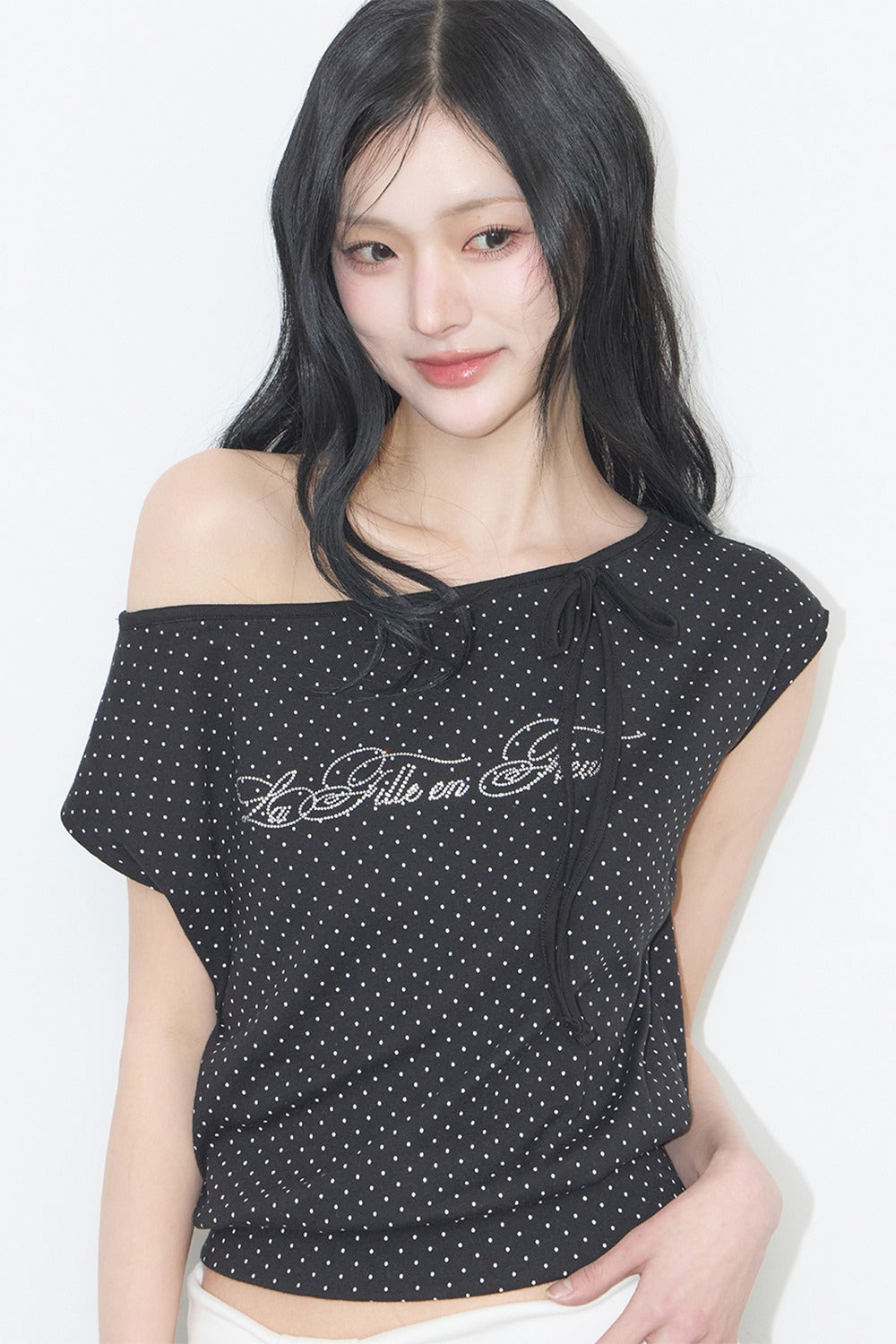 illigo-ss-26-polka-dot-boat-neck-top-black-black-s
