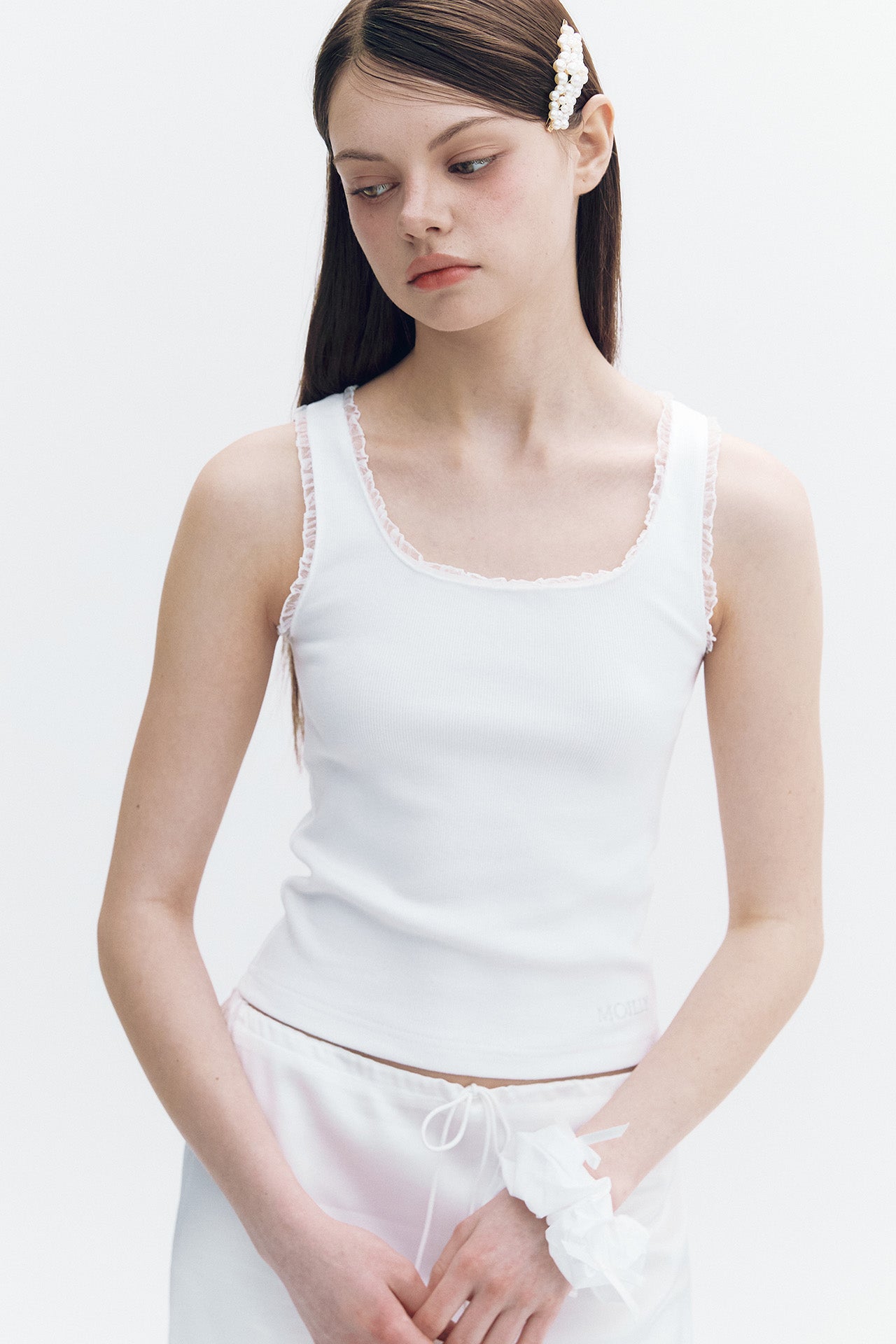 moilly-ss-26-lace-frill-sleeveless-white-white-s