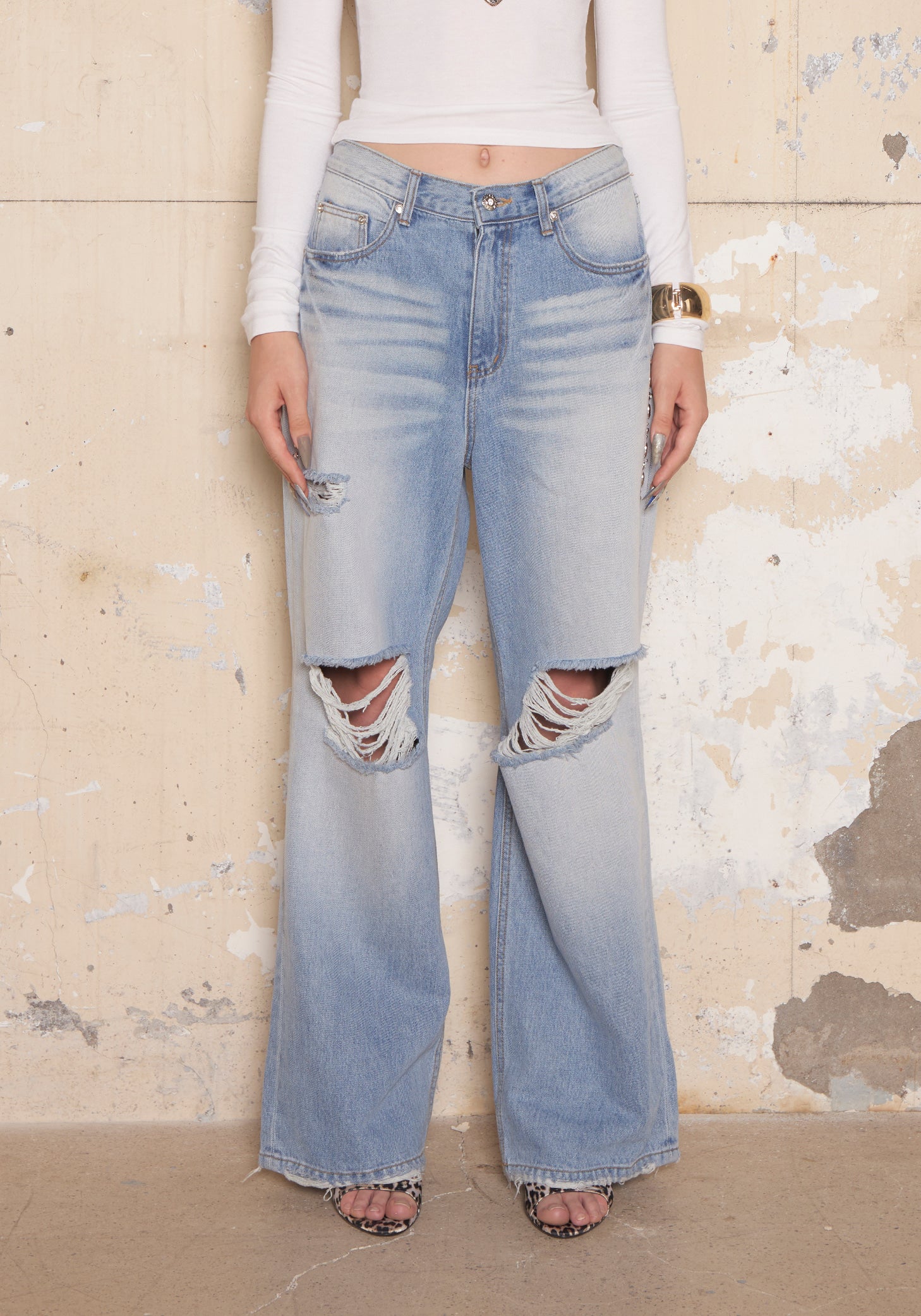 hillda-fw-25-fadeup-stone-wide-denim-pants-denim-s