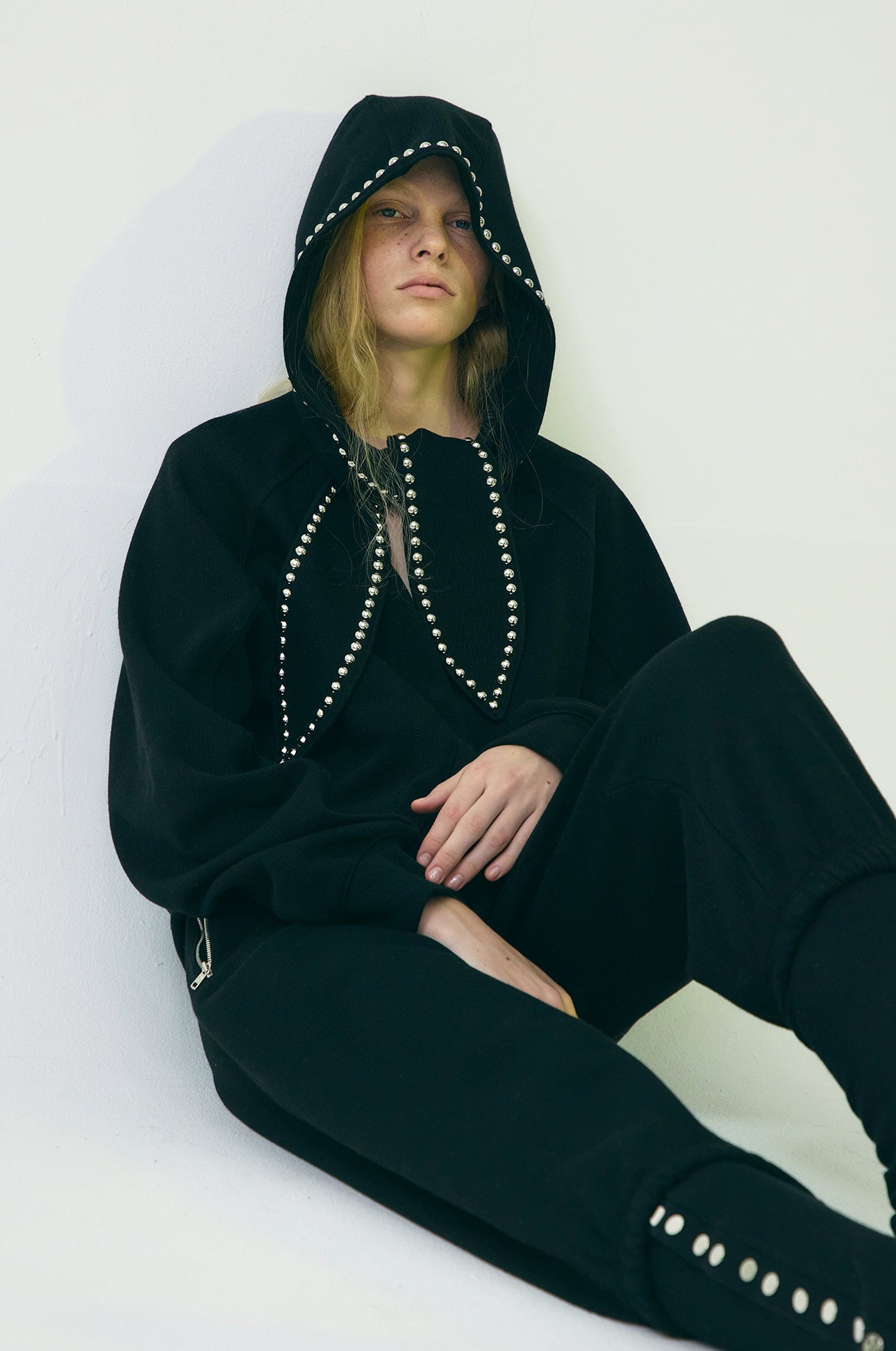 gimmetheyoung-fw-25-g-studded-muffler-hood-cardigan-25fw-black-black-s