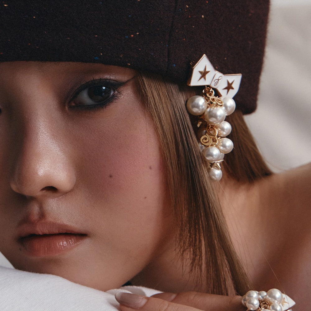 eireve-fw-25-bow-grape-brooch-cream-cream-s