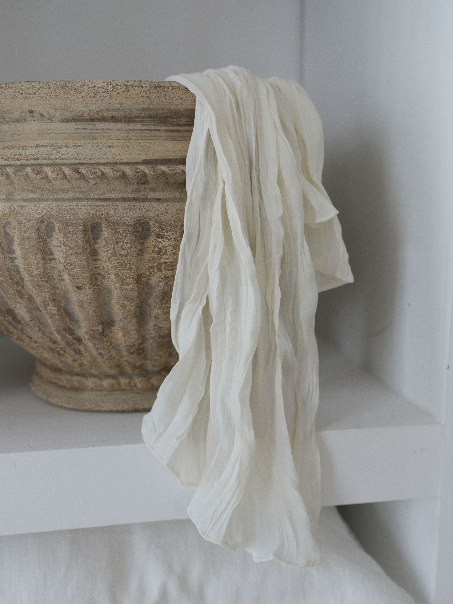 thefeu-fw-26-wrinkle-chiffon-scarf-ivory-ivory-s