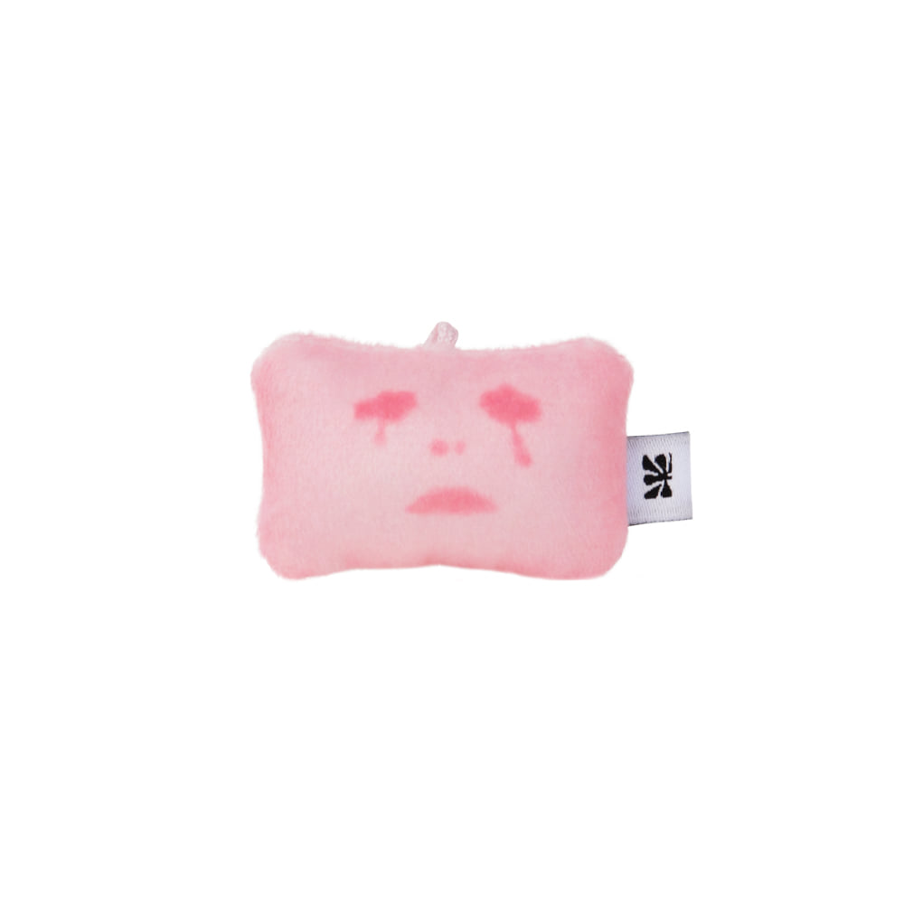 soft-thumbnail-fw-26-tear-marked-pillow-pink-pink-s