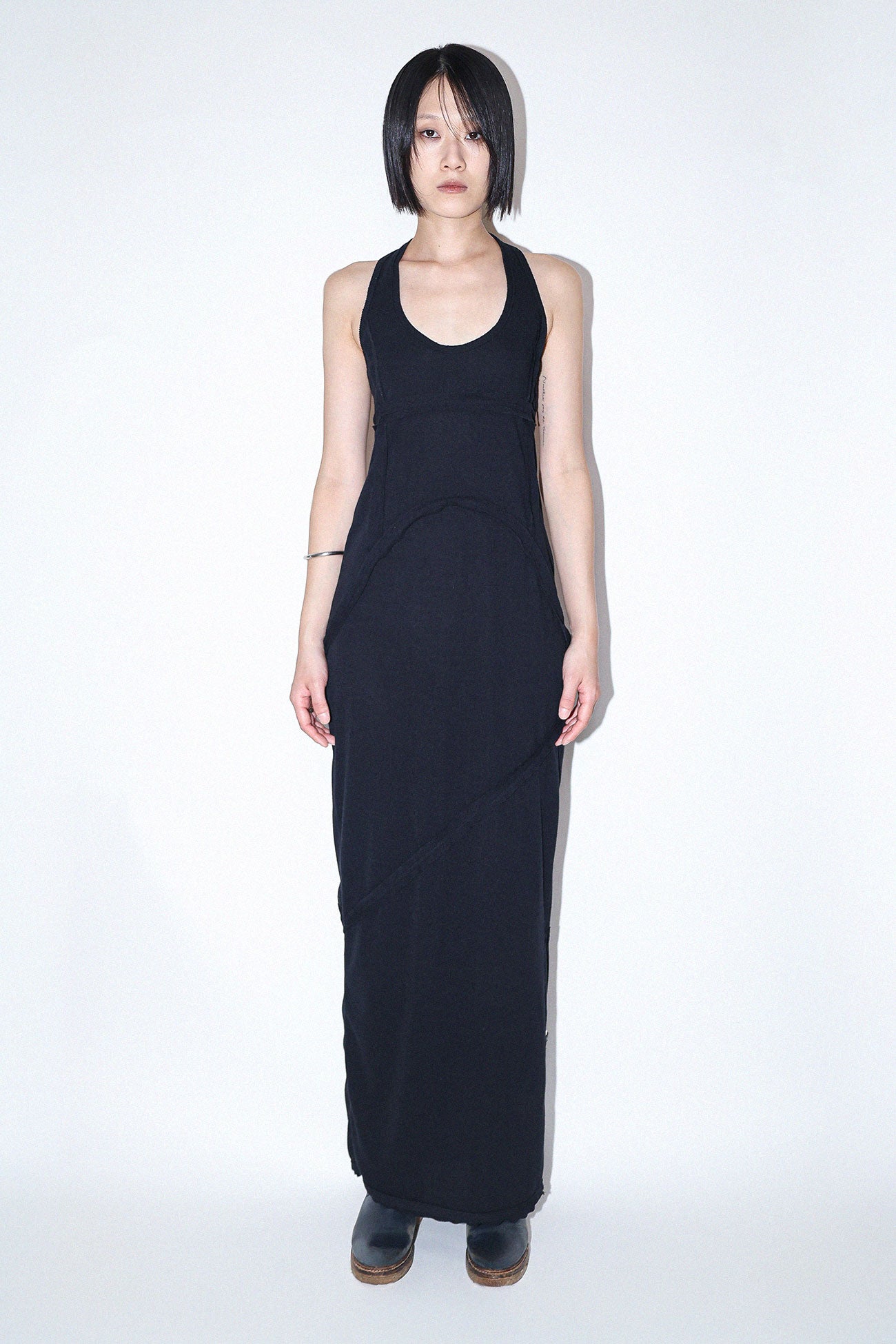 jaeshin-ss-26-asymmetry-seam-dress-black-black-s