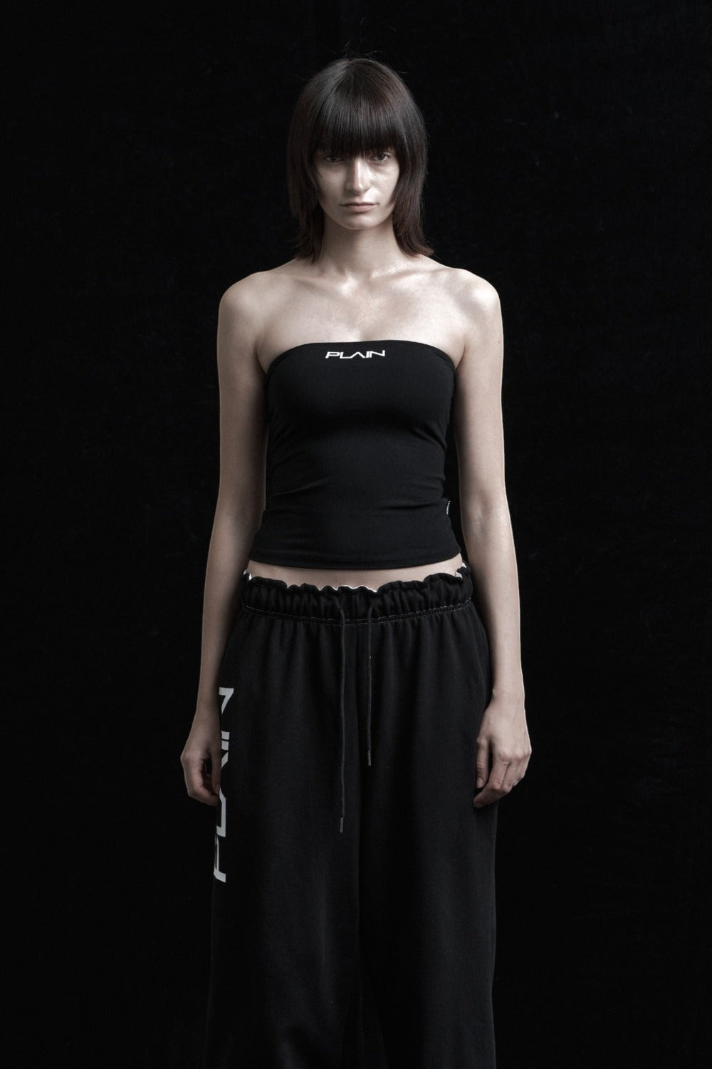 synerjyn-ss-26-plain-basic-top-black-black-s