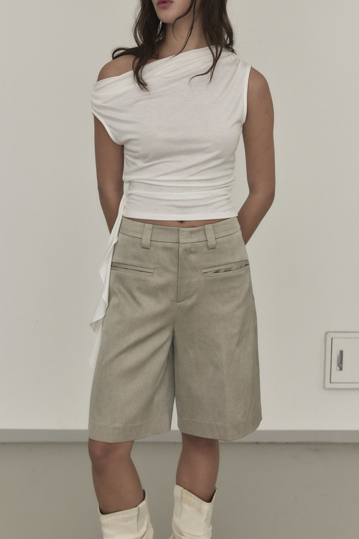 dode-fw-25-marina-bermuda-pants-olive-olive-s