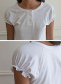 yahn-sisi-ss-25-shirring-puff-tshirt-white