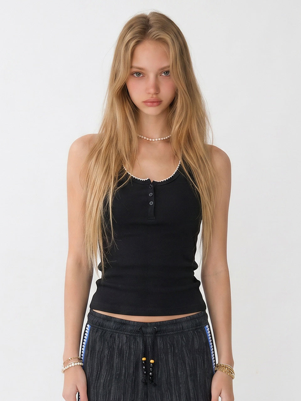 the-greatest-ss-26-button-henryneck-top-black-black-s