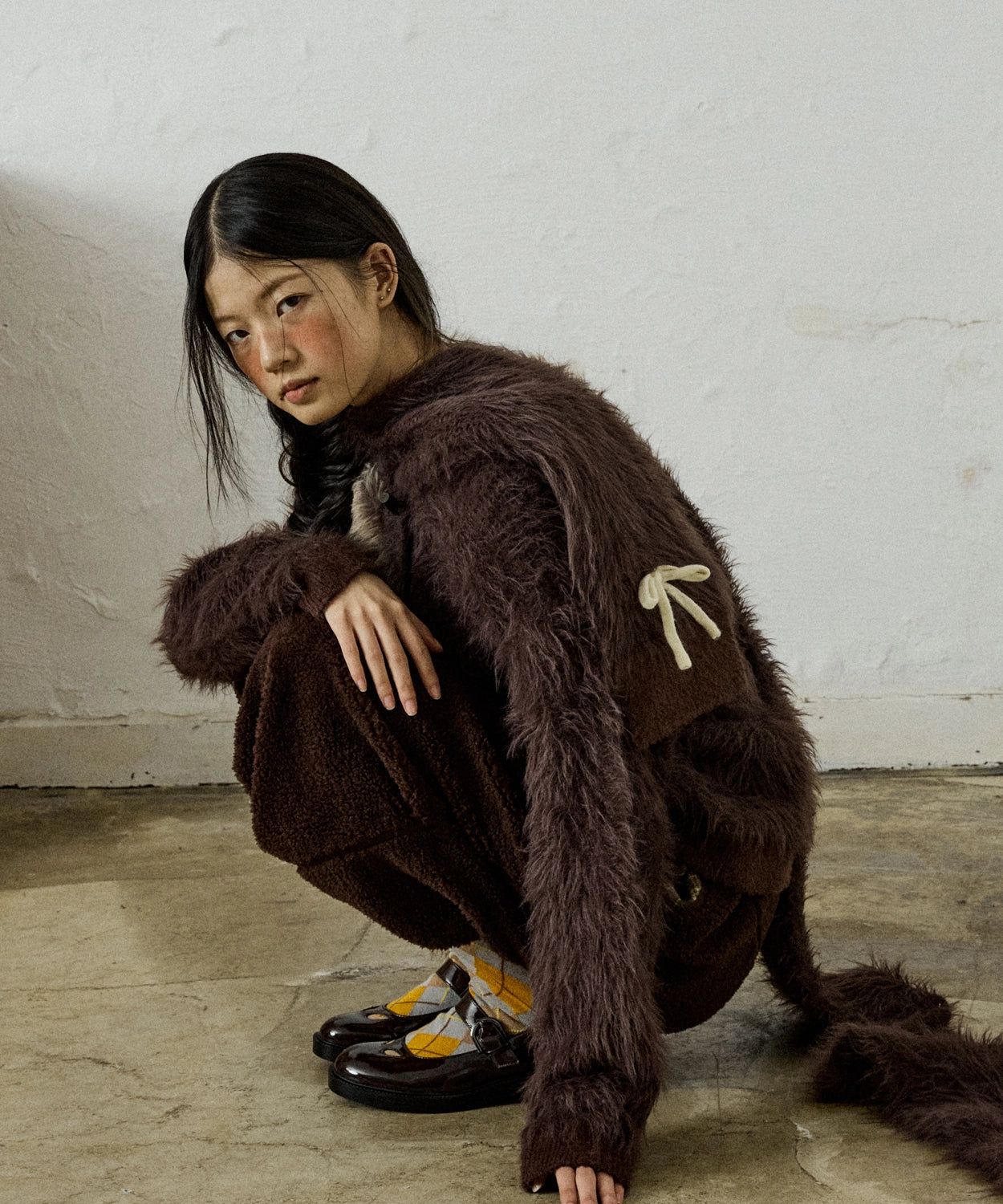 hokuspokus-fw-25-hairy-ribbon-muffler-dark-brown-dark-brown-s