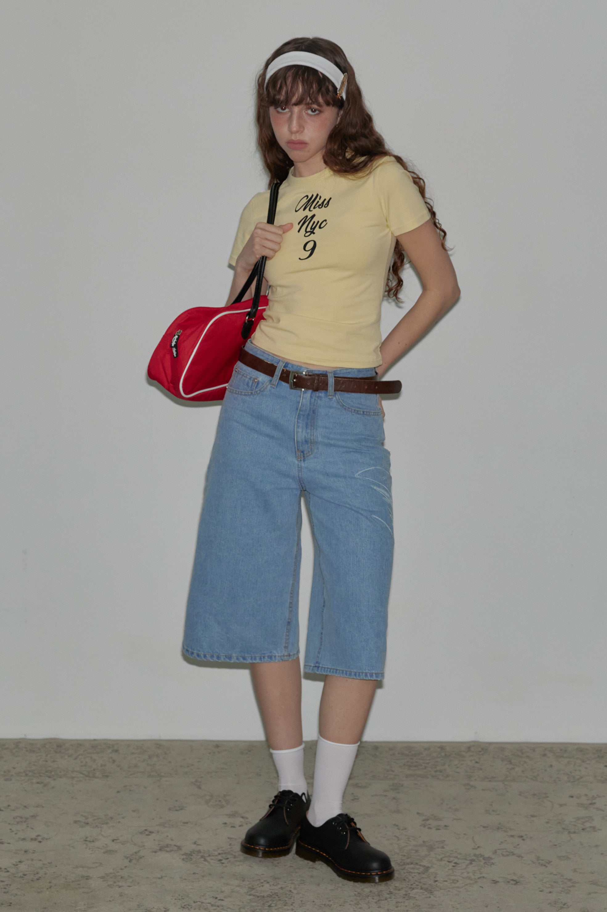 venecy-ss-25-nyc-baby-tee-lemon