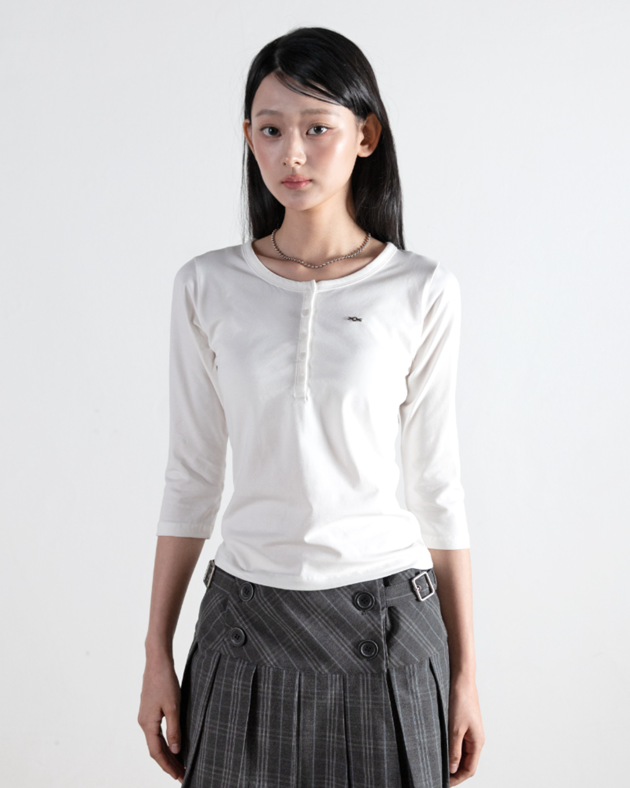 magoren-seoul-fw-26-henley-3-4-sleeve-top-white-white-s