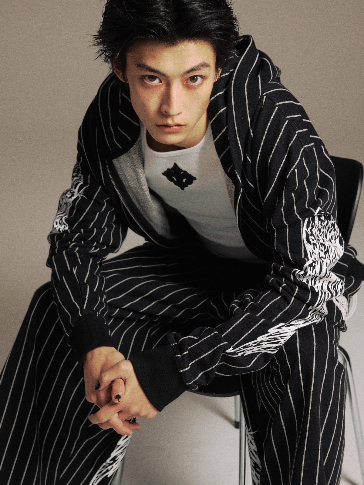 lecyto-ss-25-eos-pin-striped-hoodie-zip-up-black-black-s