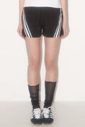 illigo-ss-25-lace-dolphin-track-shorts-black