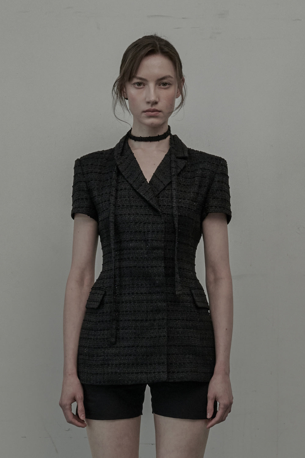 mausoleum-ss-25-emma-string-half-sleeve-jackettweed-black