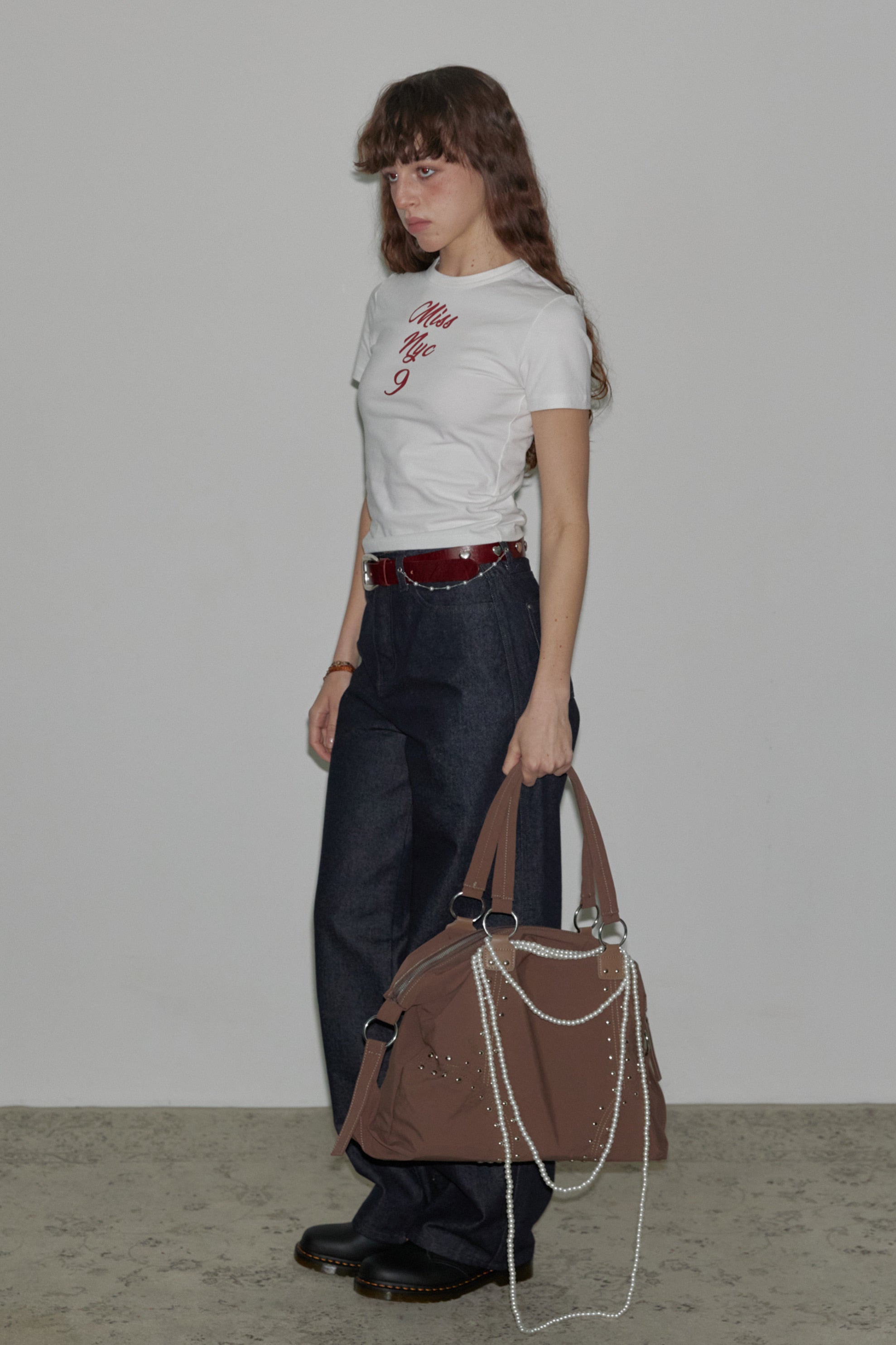 venecy-ss-25-nyc-baby-tee-white