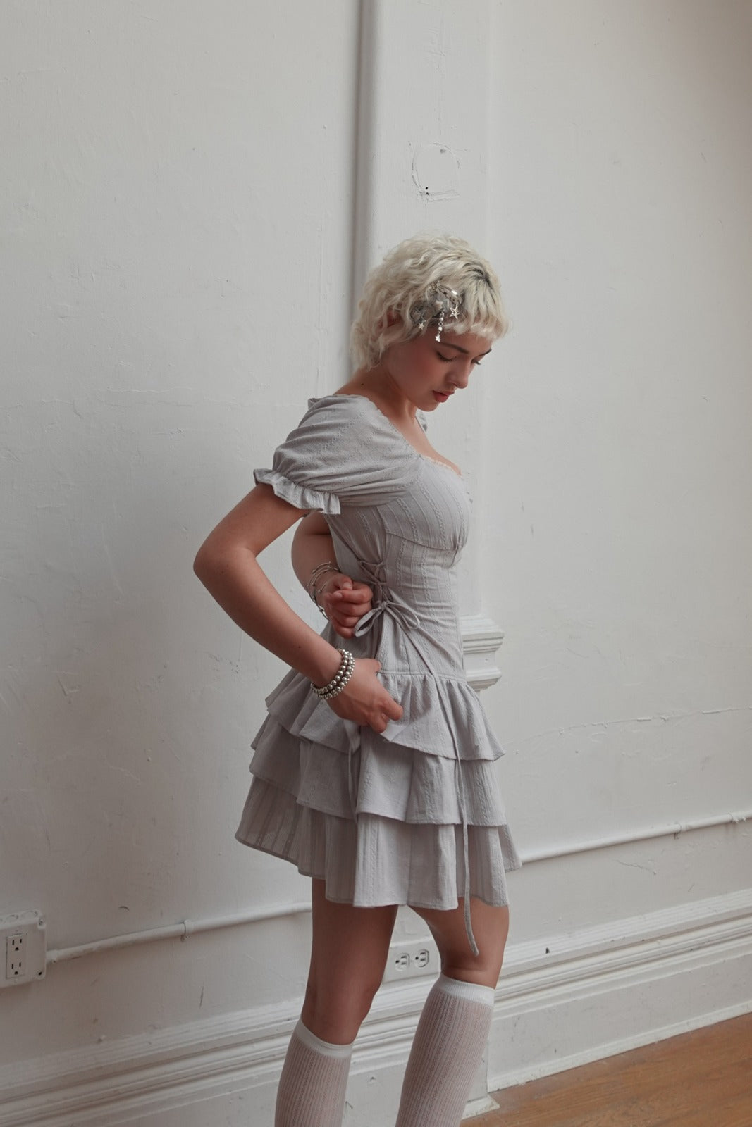 popsiz-ss-25-corset-ruffle-layered-dress-gray-gray-s