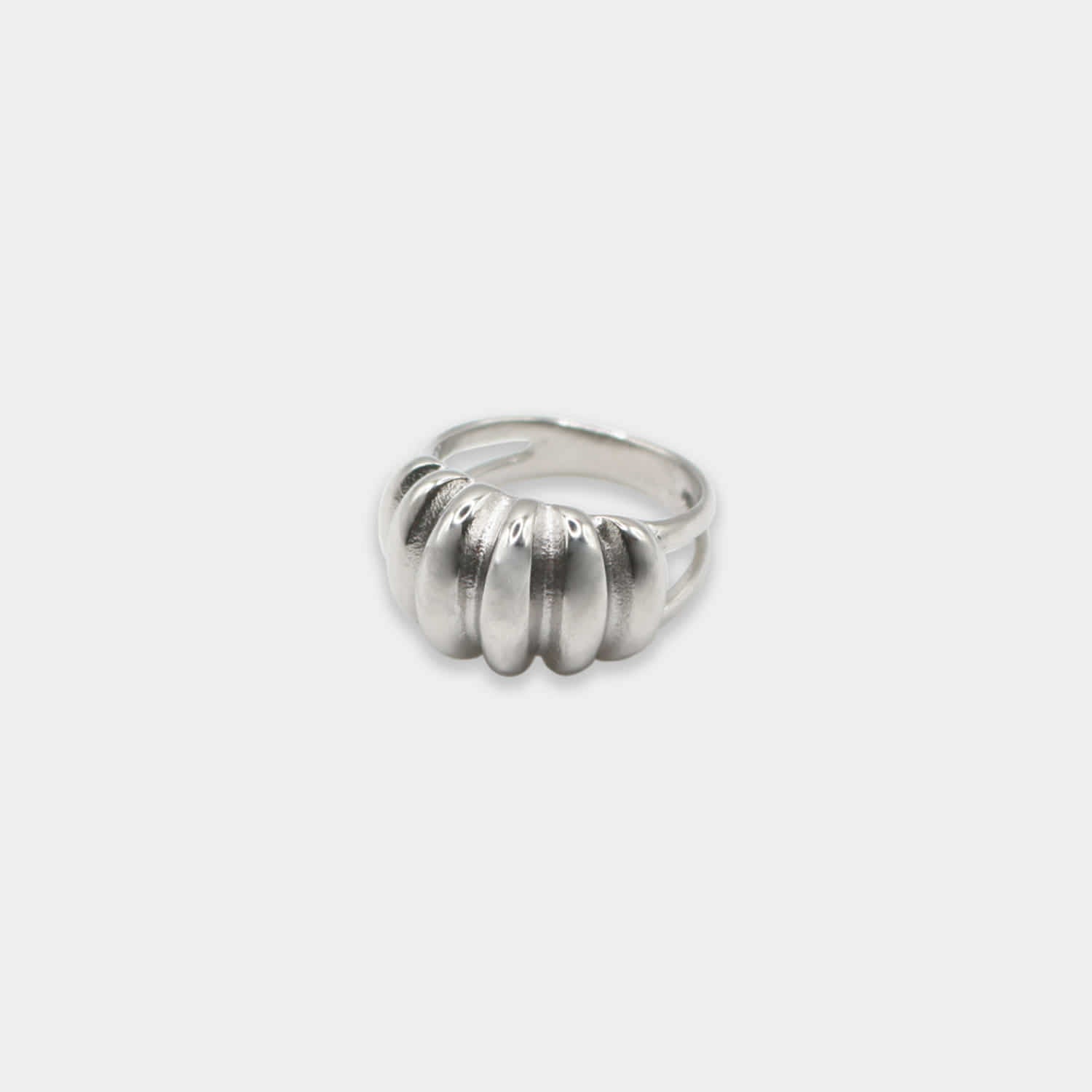 grumpy-stuff-fw-25-riffle-shell-ring-silver-s