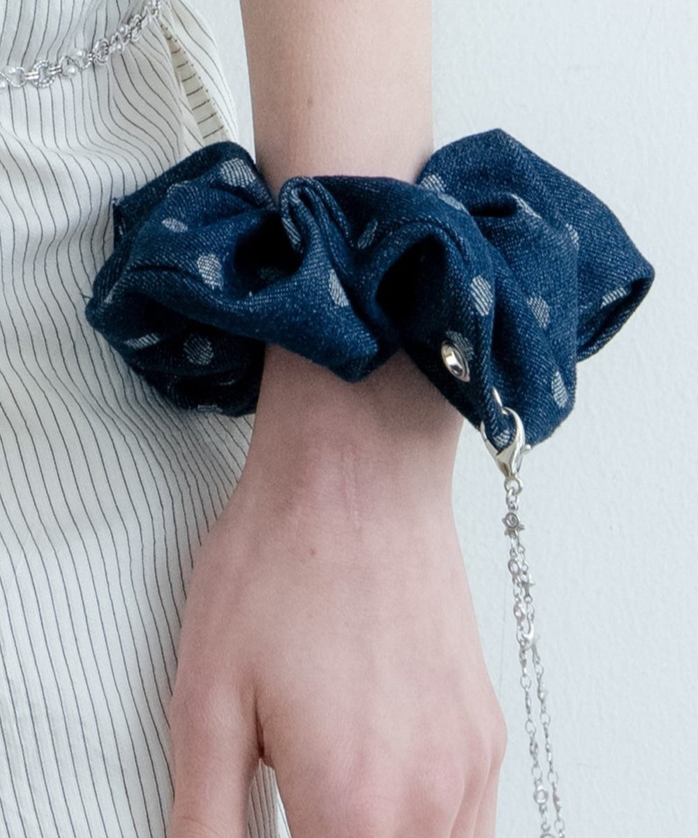 xanadu-ss-26-denim-dot-scrunchie-navy-s