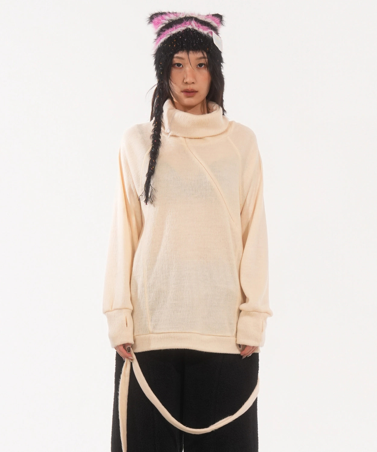 fanyoung-fw-25-hairy-zipslit-pullover-ivory-ivory-s