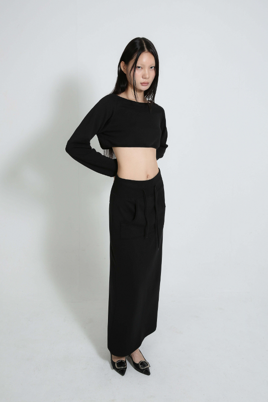 [EEUM] FW 23 front pocket long skirt