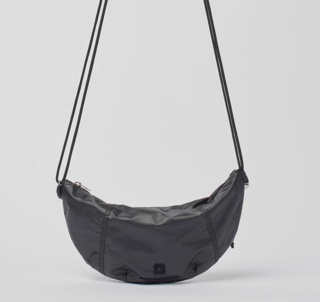 SUMUMBONUM Owen bag black