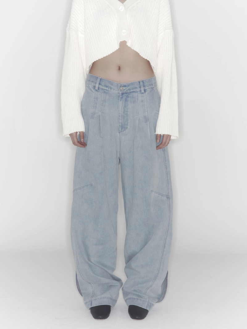 [KIMOUI] WASHING WINGS DENIM PANTS