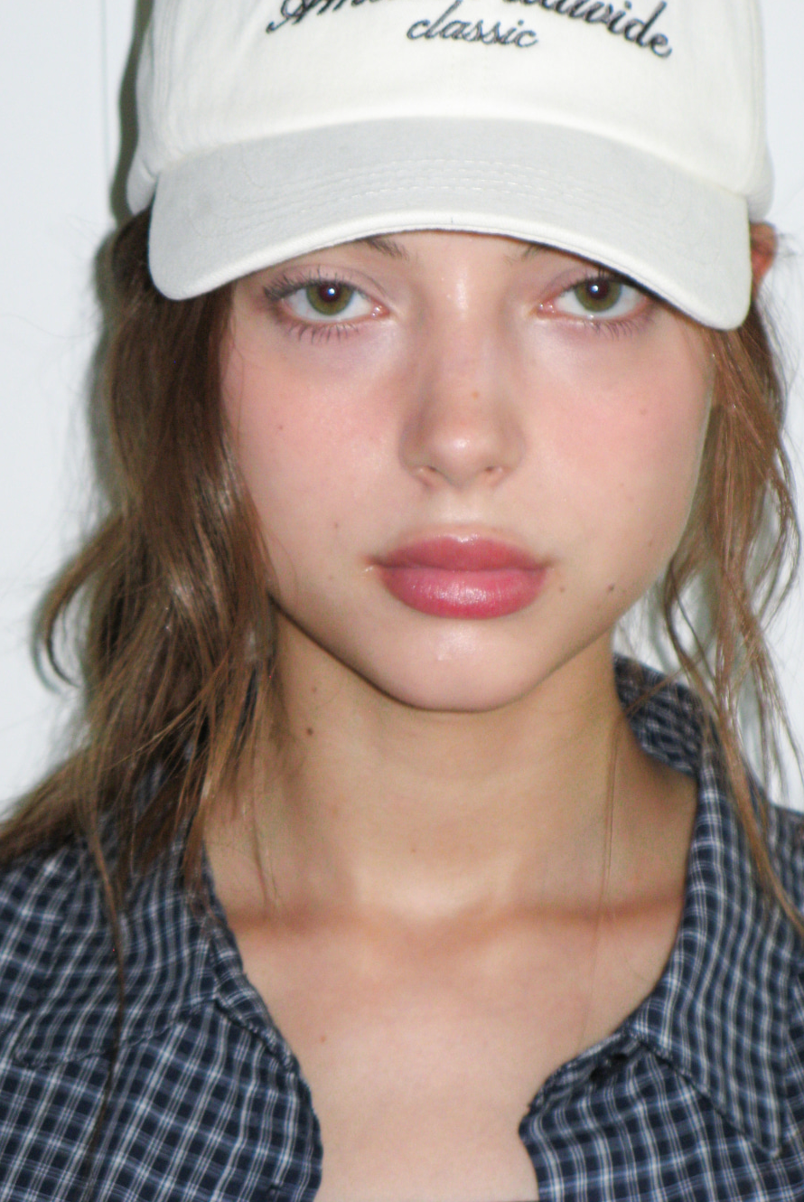 AMES WORLDWIDE Classic logo ball cap cream