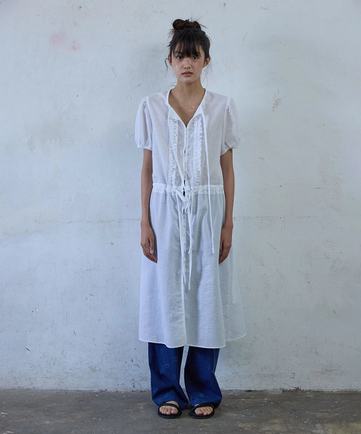 hokuspokus-ss-25-cold-sucker-frill-shirt-dresswhite-white-s