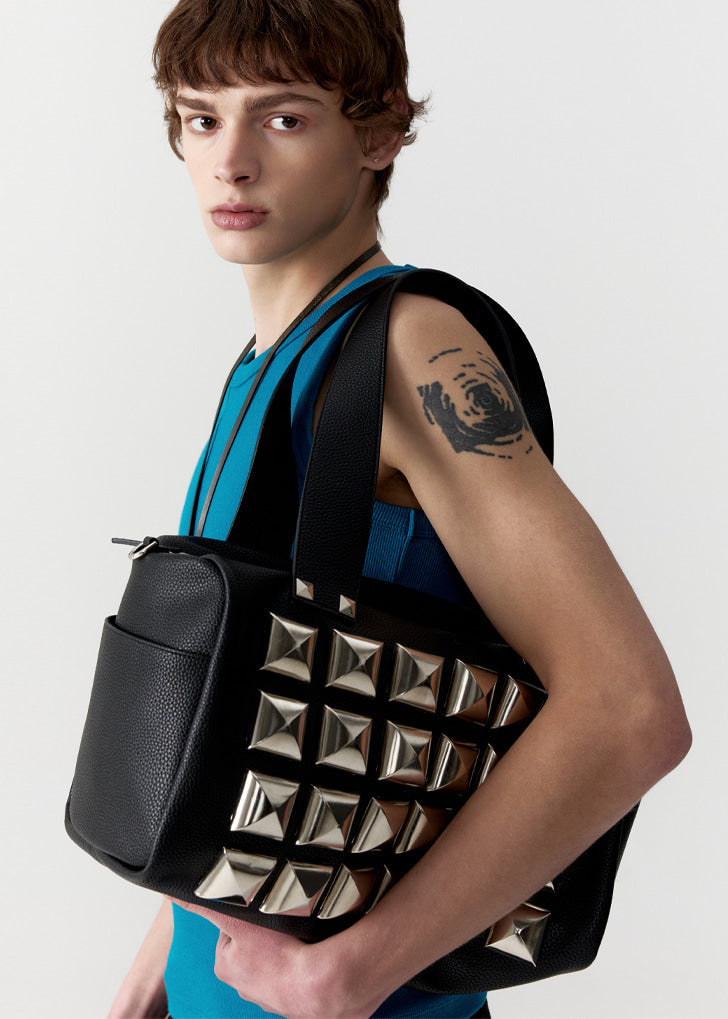 esc-studio-ss-26-oversize-studded-shoulder-bag-black-black-s