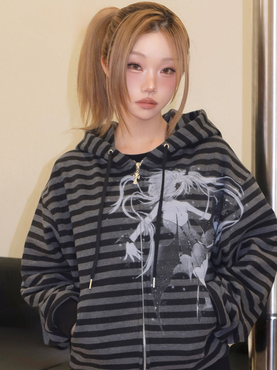 luv-is-true-ss-26-shugo-chara-stripe-hood-zipup-black-black-s