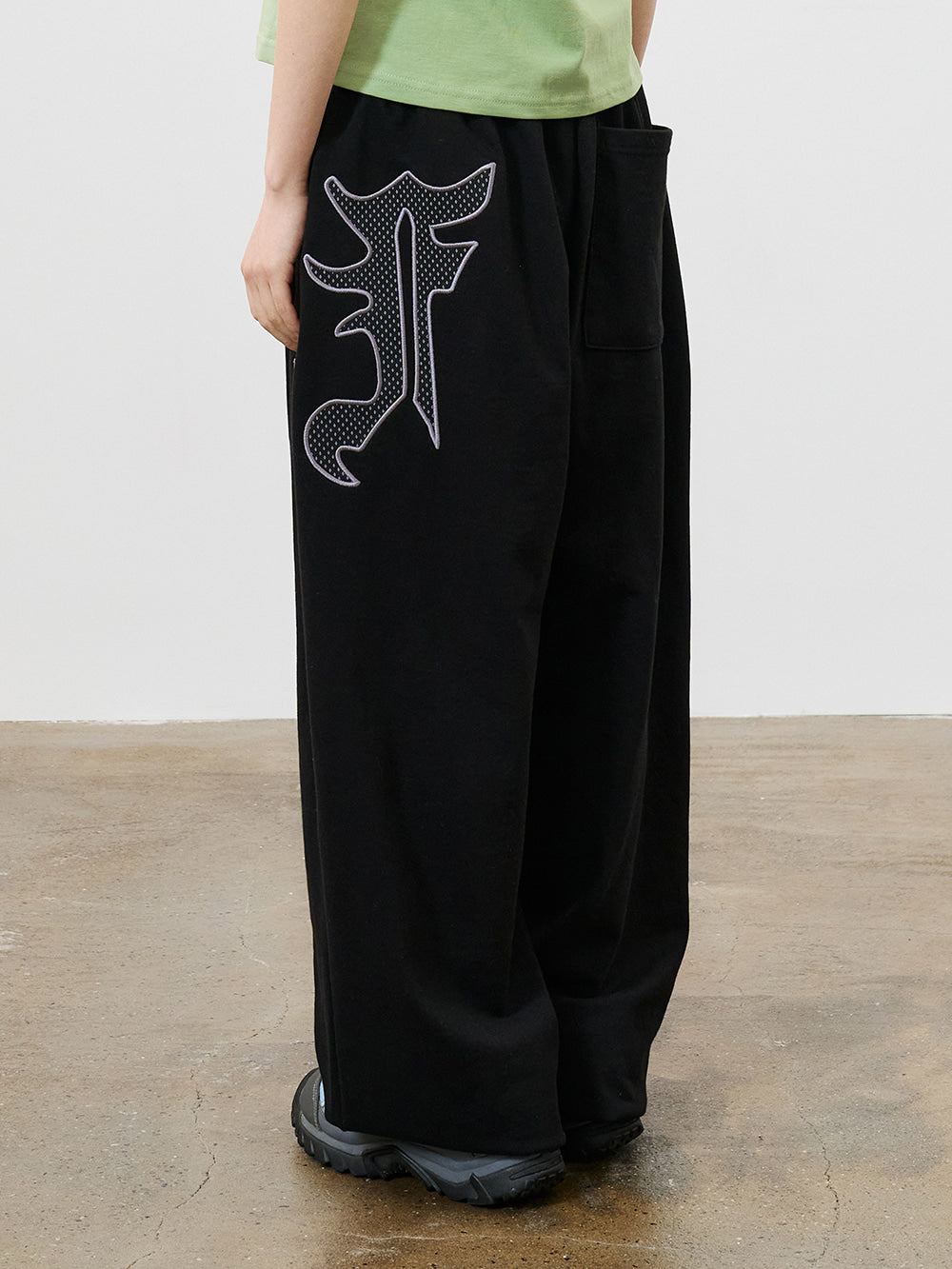 fastle-ss-26-f-patch-sweat-pants-black-black-s