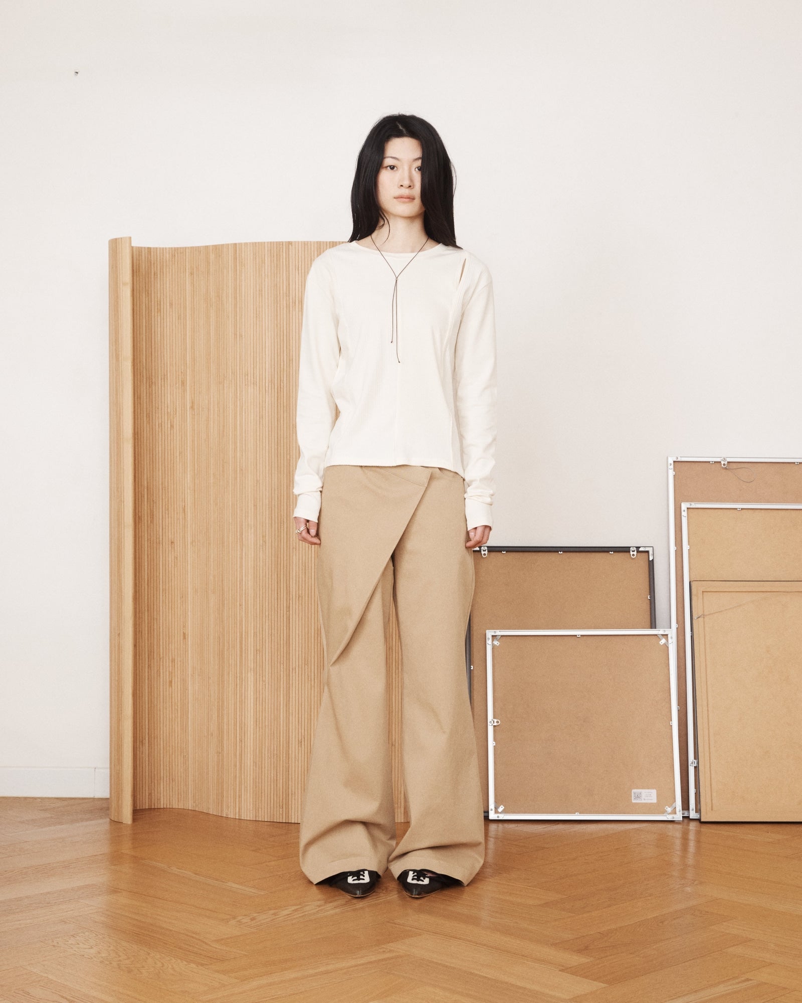 miyhoo-us-ss-26-side-wrap-flare-pants-beige-beige-s