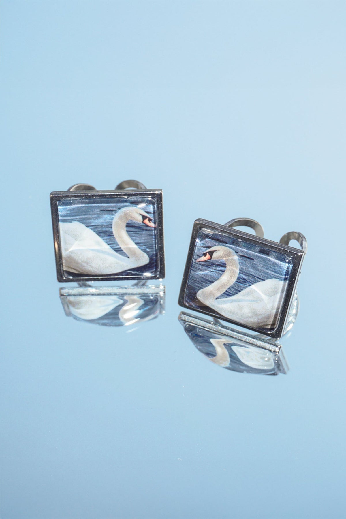 huggingoat-fw-26-swan-ring-silver-s