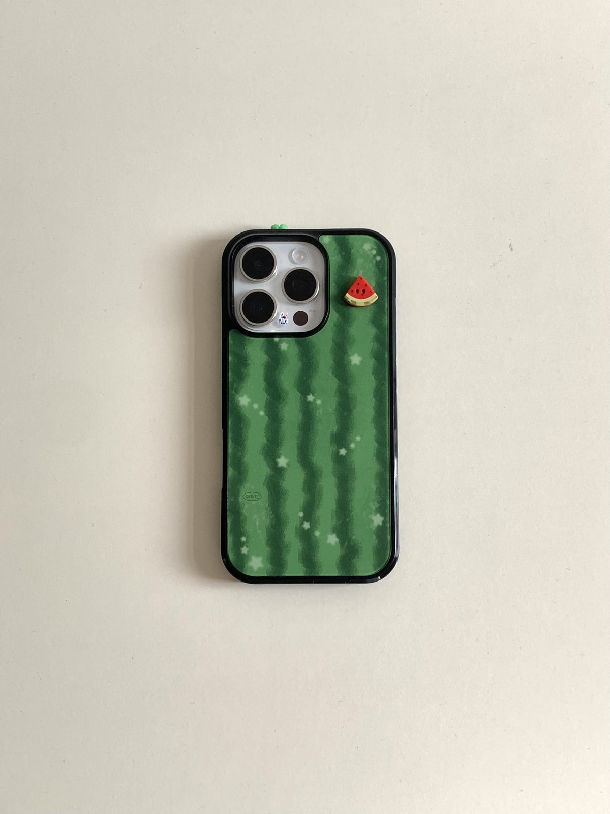 olivet-fw-26-z-fold-flip8-watermelon-rind-button-bumper-case-magsafe-black-s