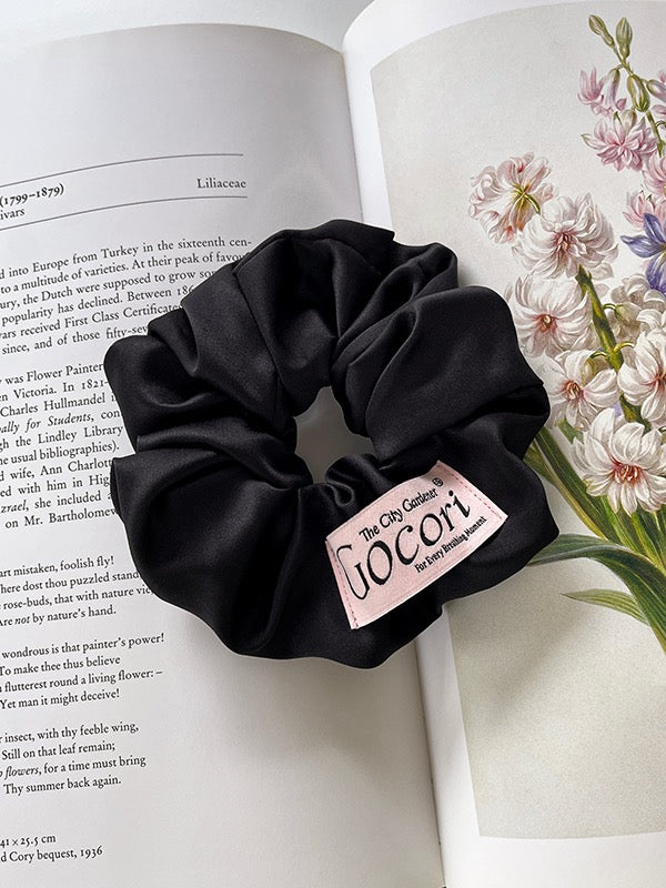 gocori-ss-26-pink-label-satin-scrunchie-pink-s