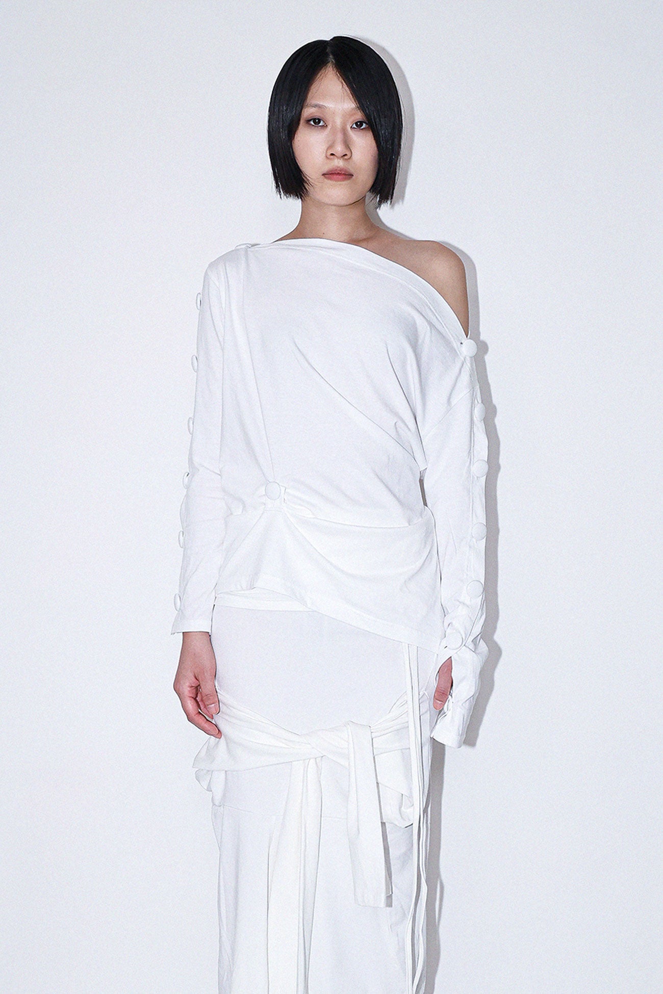 jaeshin-ss-26-button-long-sleeve-top-white-white-s