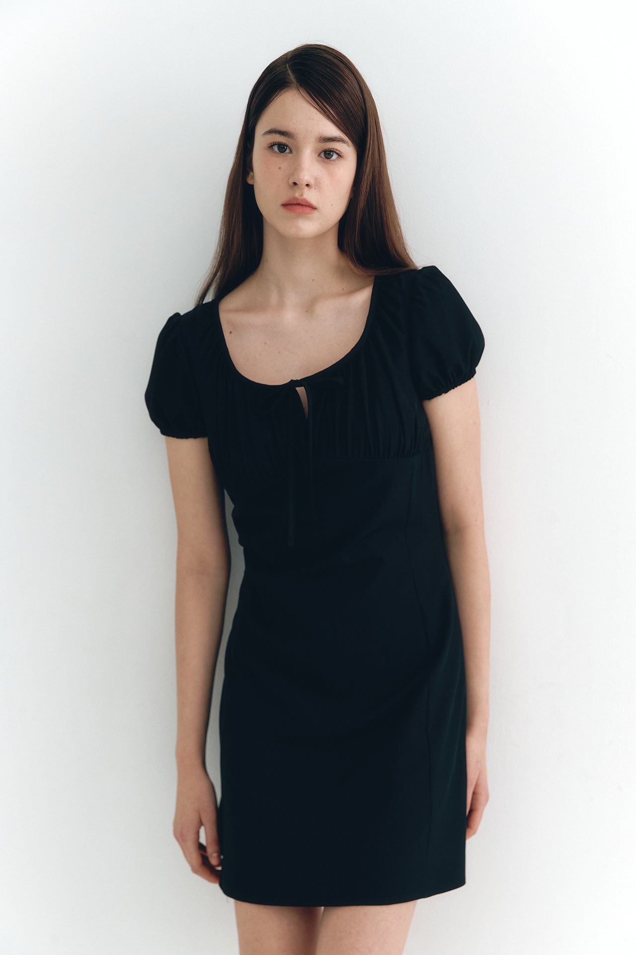 moilly-ss-25-shirring-mini-dress-black