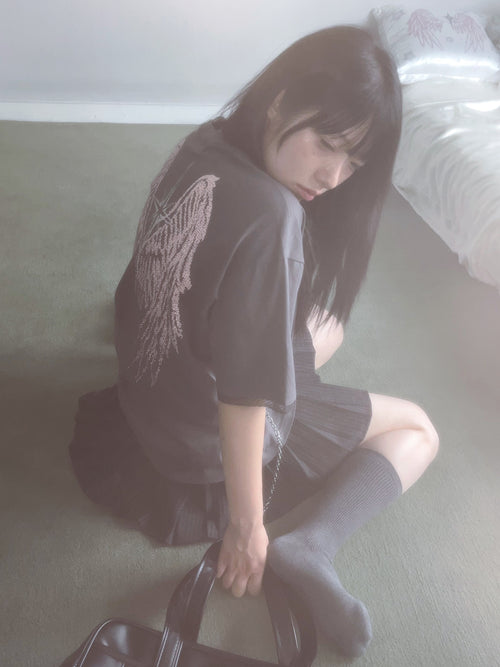 atta-ss-25-lfh-lost-wings-t-shirt-charcoal-charcoal-s