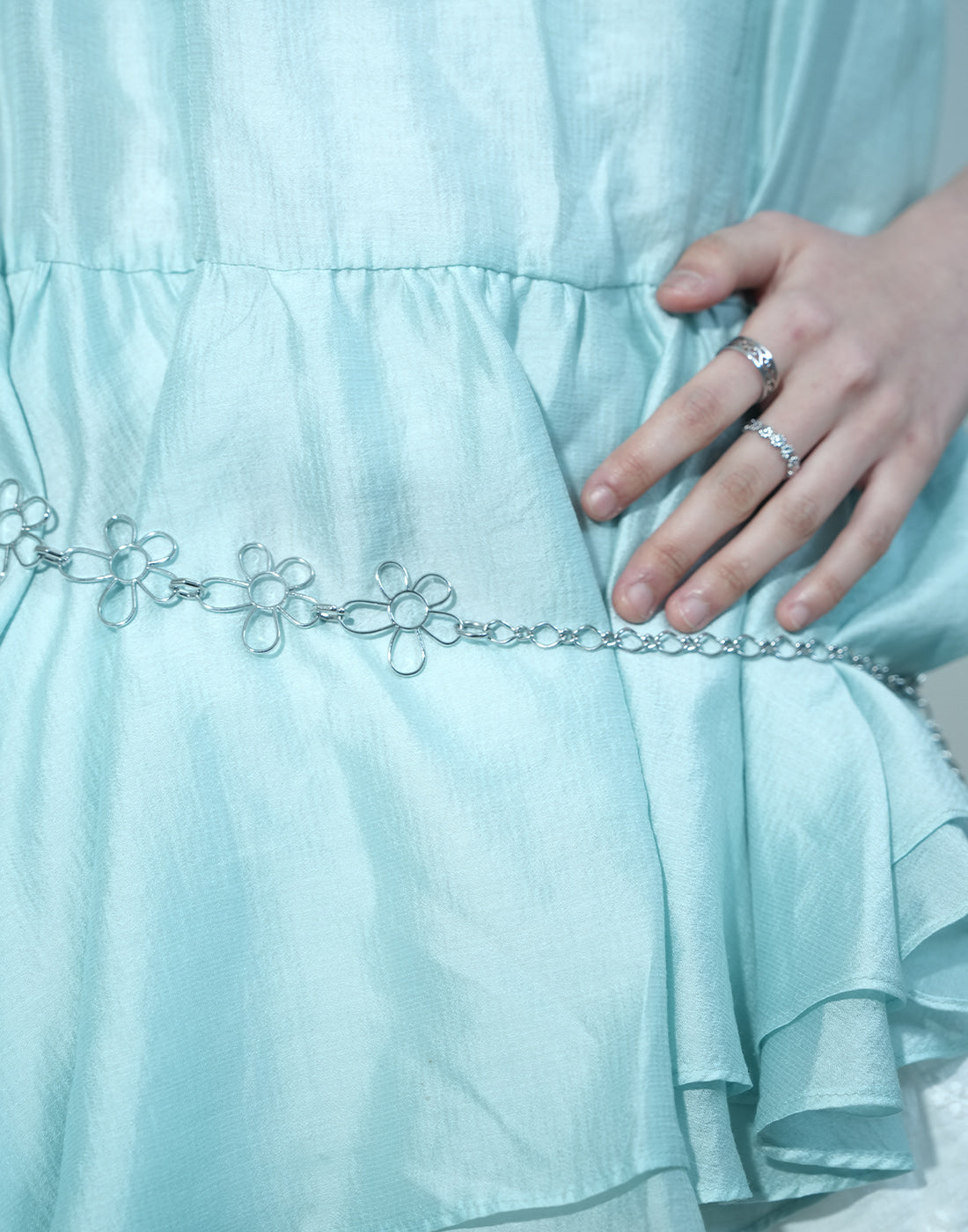 boho-libertude-ss-26-bloom-waist-chain-belt-silver-s