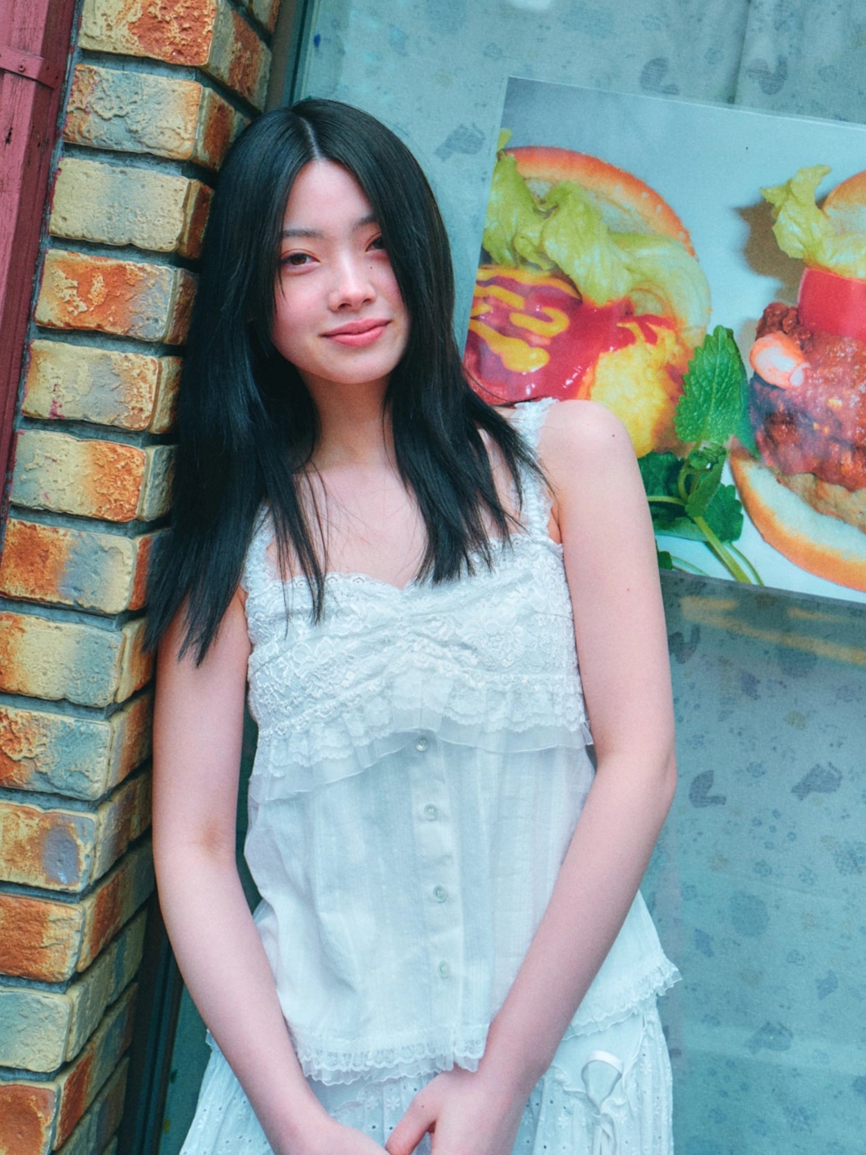 lo-axual-ss-25-multi-lace-trimming-busiter