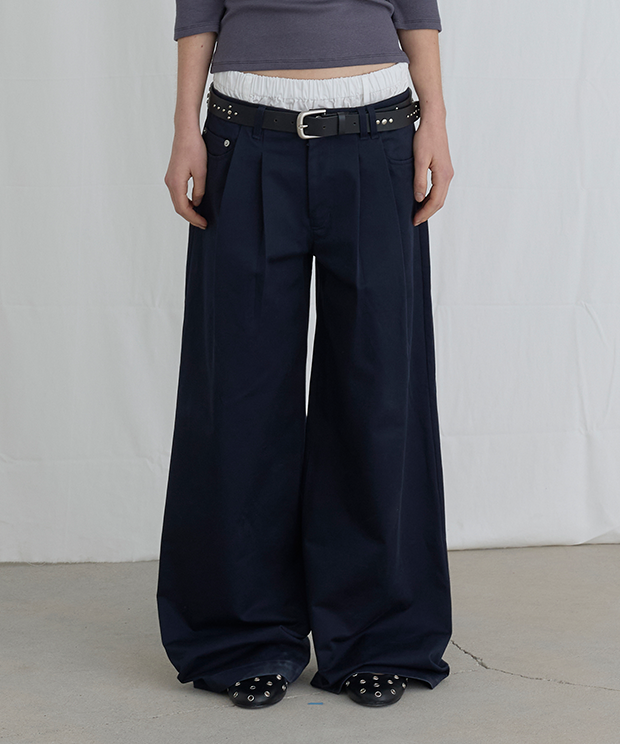 ordes-ss-25-underwear-layered-trousers-navy