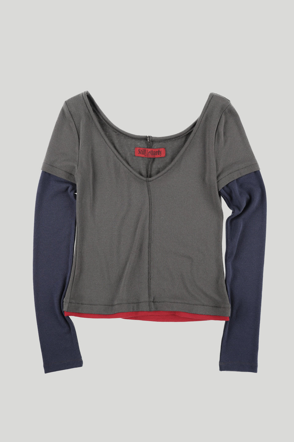 still-lethardy-fw-26-piped-neck-layered-top-grey-s