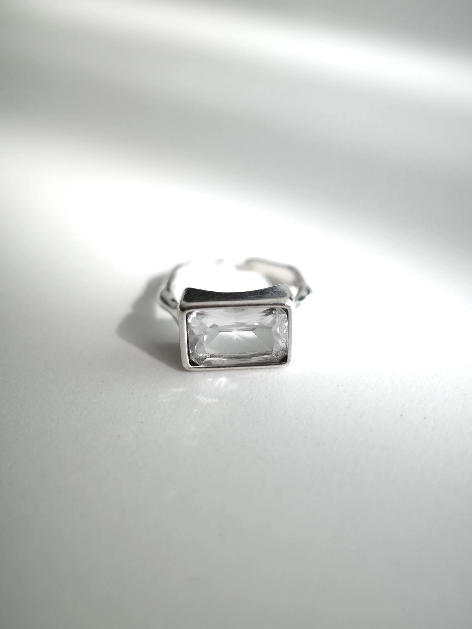 dazzling-club-fw-25-square-cubic-ring-925-silver-silver-s